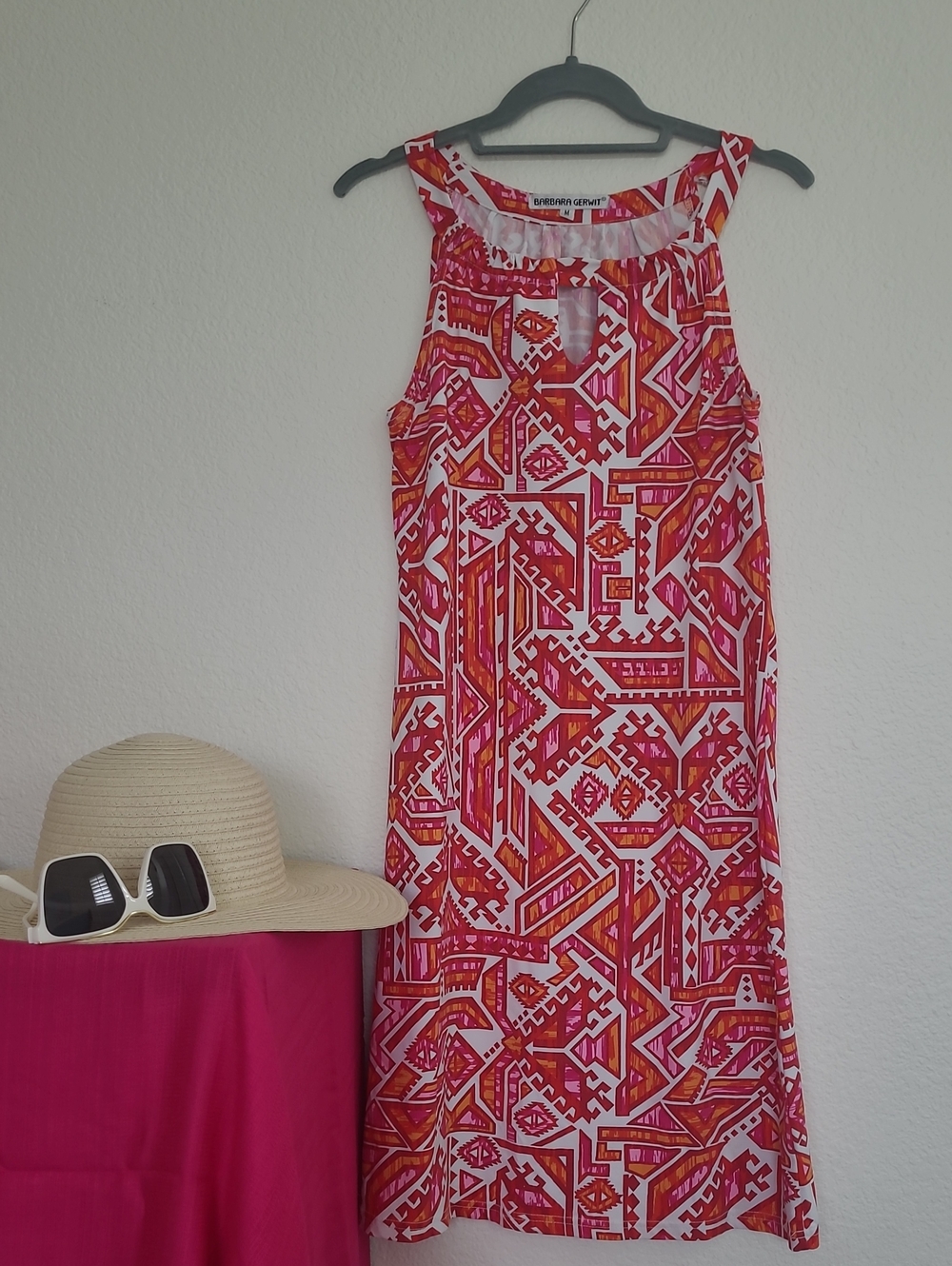 Barbara Gerwit Sleeveless Keyhole Dress in Pink & Orange Geometric Print